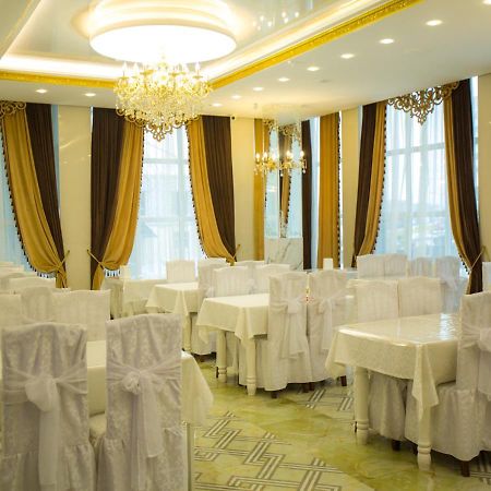 Hotel Alash Астана Экстерьер фото