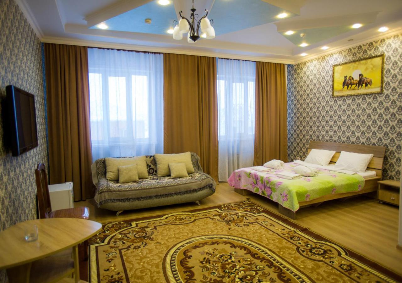 Hotel Alash Астана Экстерьер фото